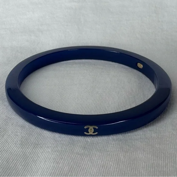 RARE Chanel Blue & Black Bangle Set - Picture 5 of 15